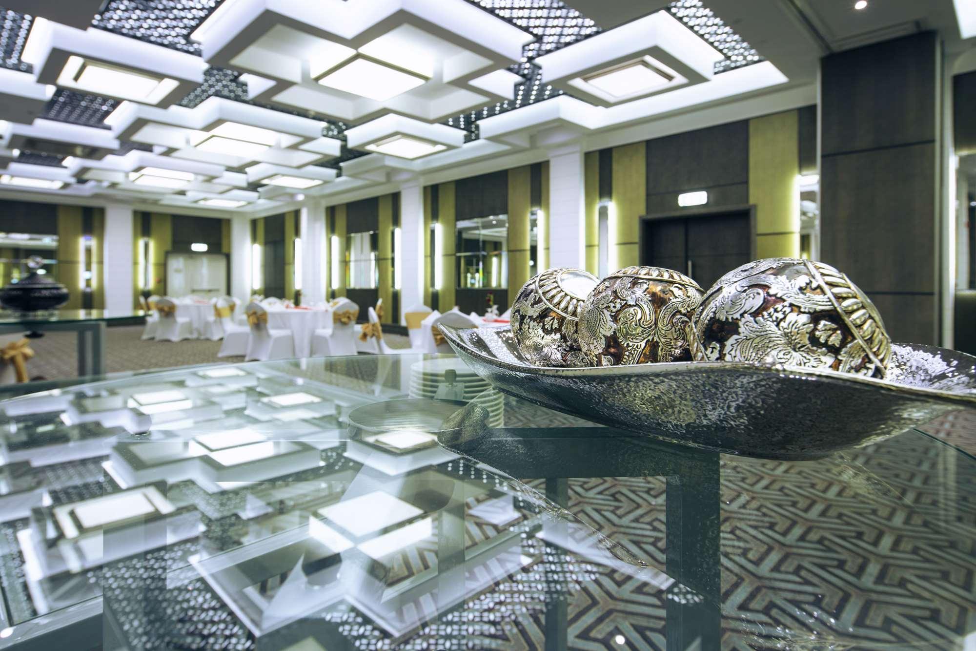 Ayla Bawadi Hotel Al Ain Exterior foto